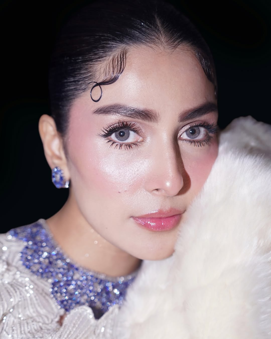 Ayeza khan closeup- Beautiful picture of Ayeza khan