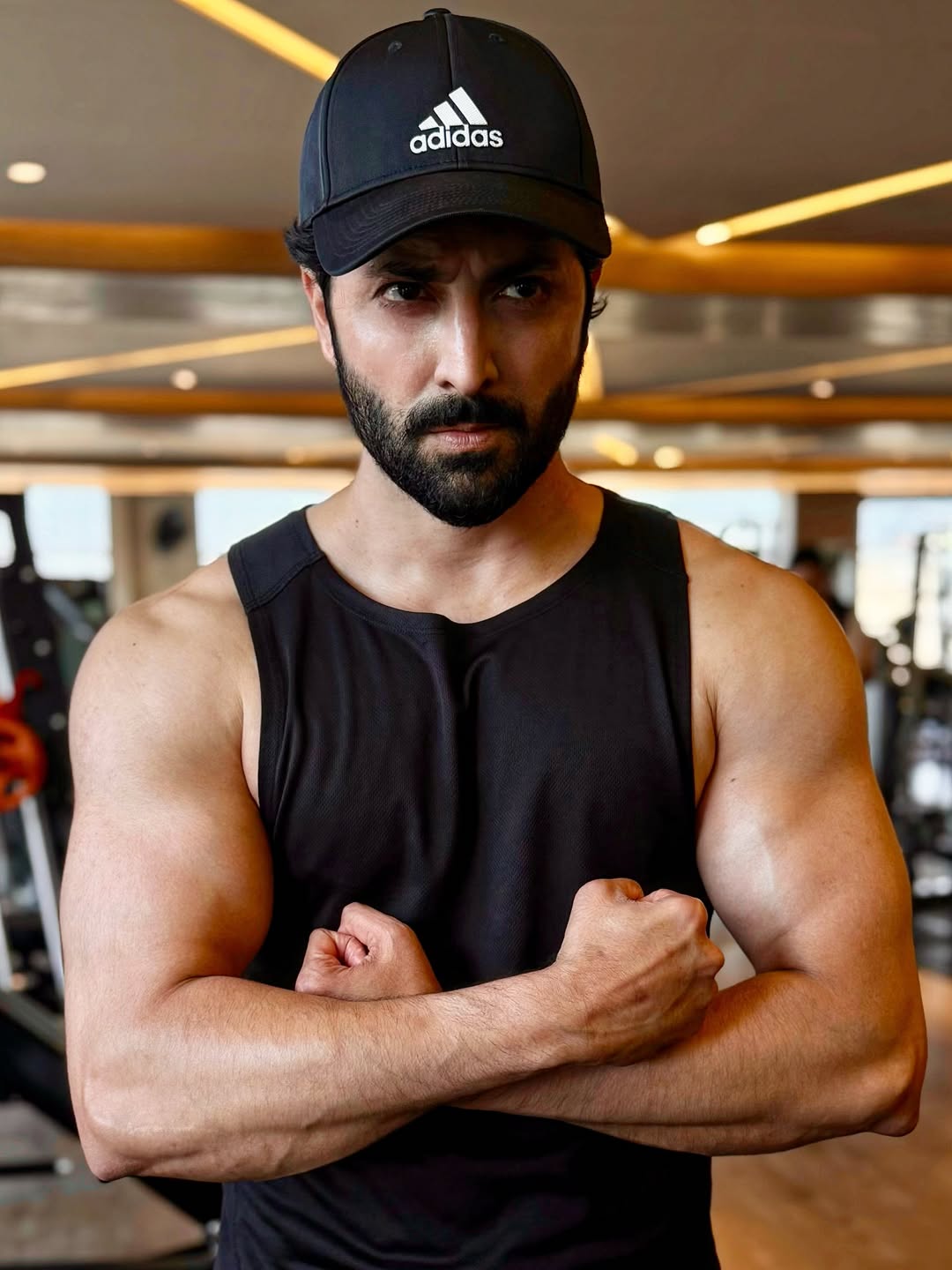 Danish taimoor and his wife